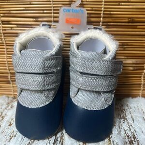 baby‎ shoes size 6/12 months